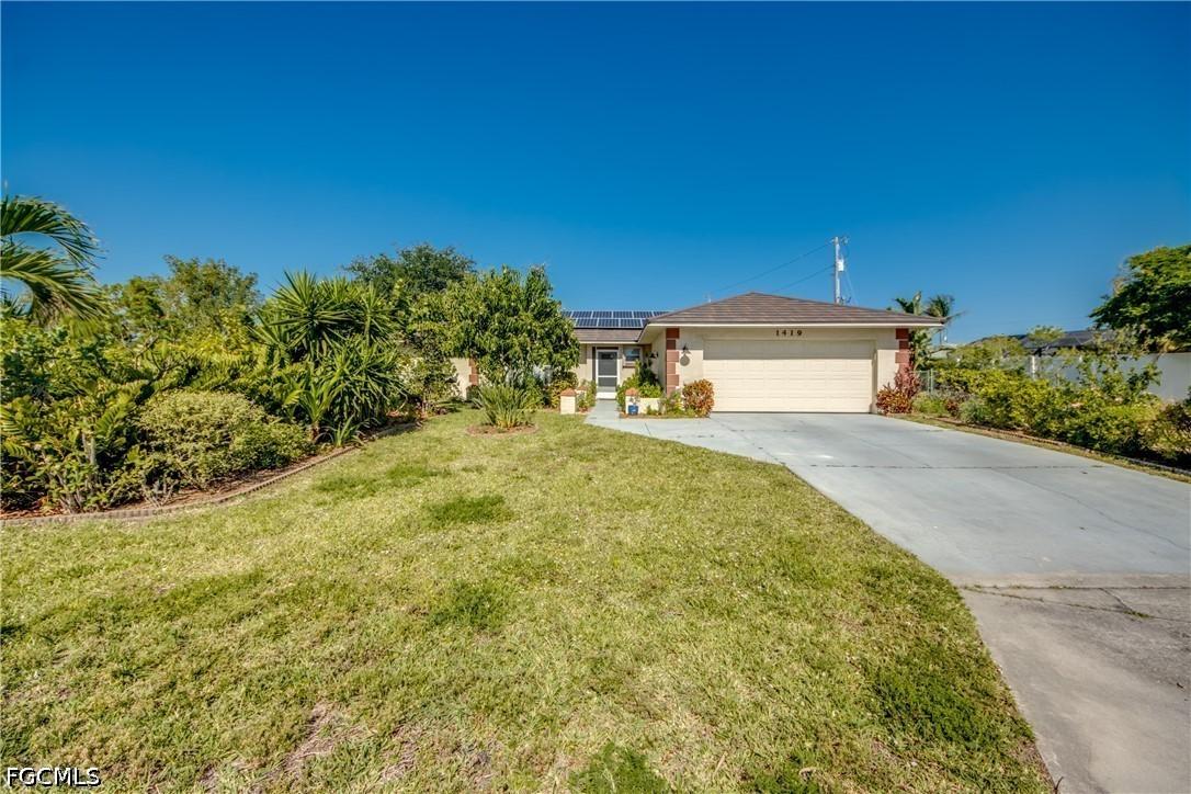 1419 SE 39th Ter., Cape Coral, FL 33904