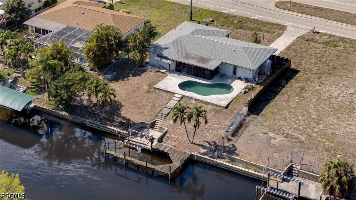 1522 Shelby Pkwy., Cape Coral, FL 33904