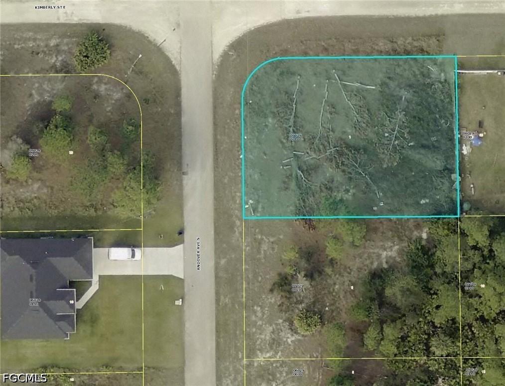 727 Andover Ave., Lehigh Acres, FL 33974