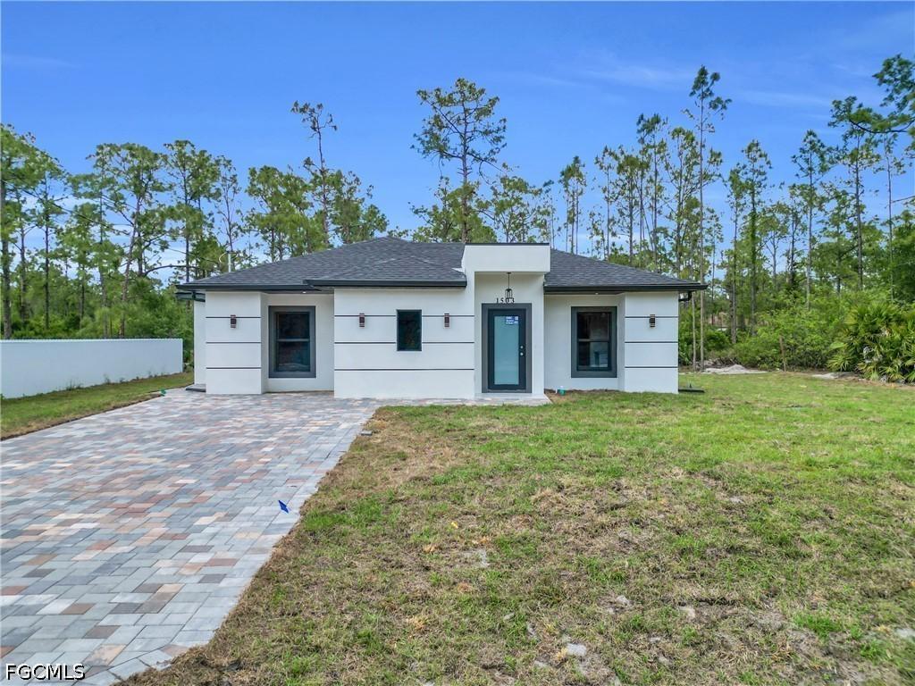 1503 E 15th St., Lehigh Acres, FL 33972