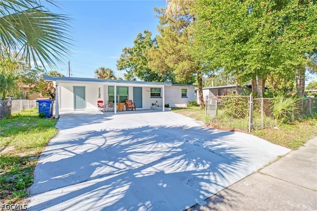 3026 2nd St., Fort Myers, FL 33916