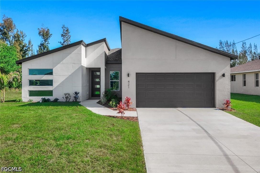 421 NE 19th Ter., Cape Coral, FL 33909
