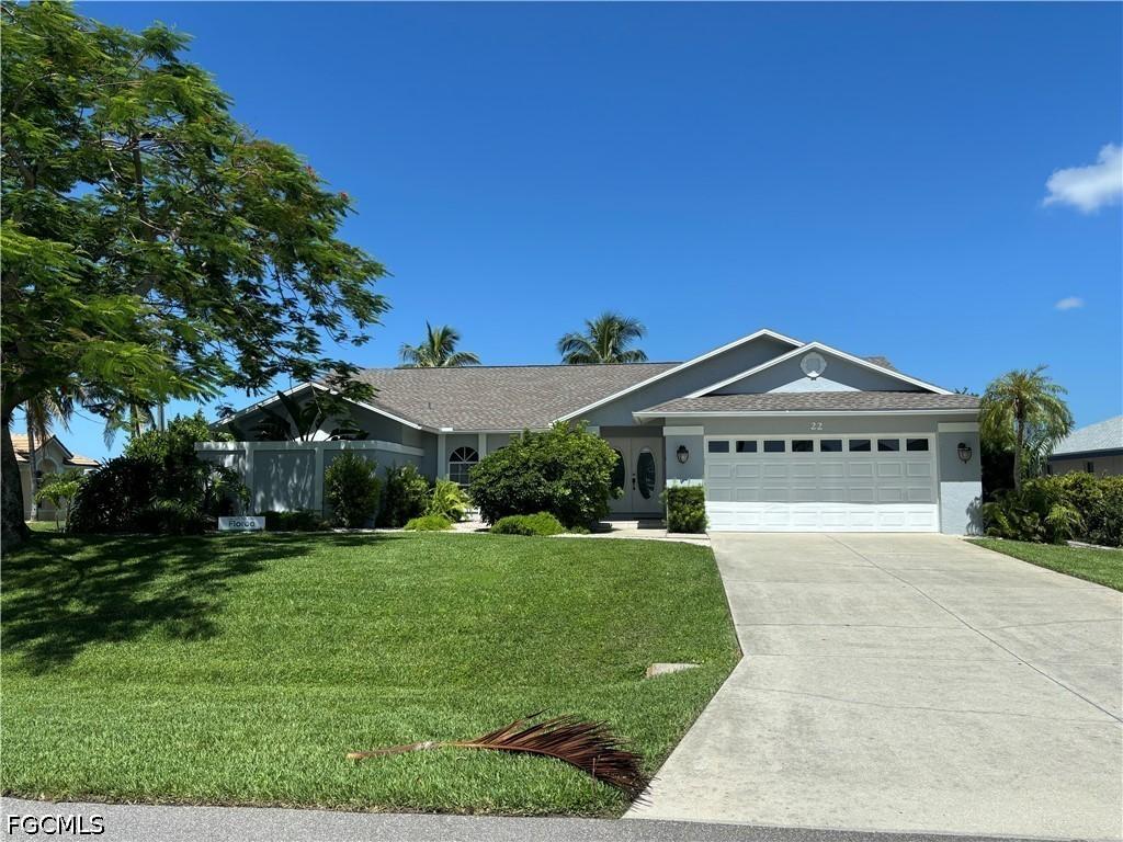 22 SE 10th Ave., Cape Coral, FL 33990