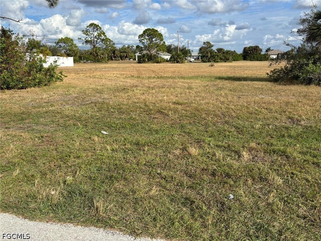 2353 NW 37th Pl., Cape Coral, FL 33993