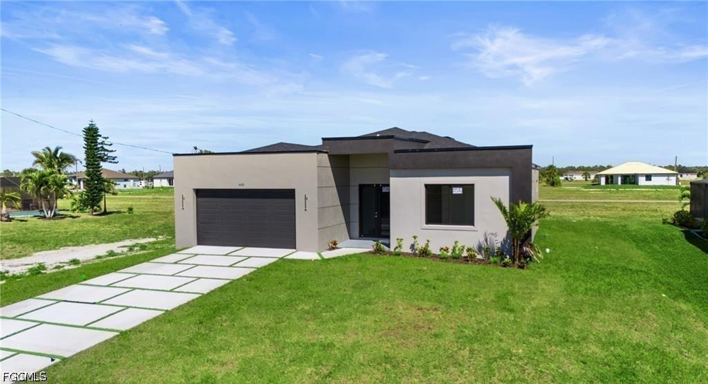 3927 NW 40th Ter., Cape Coral, FL 33993