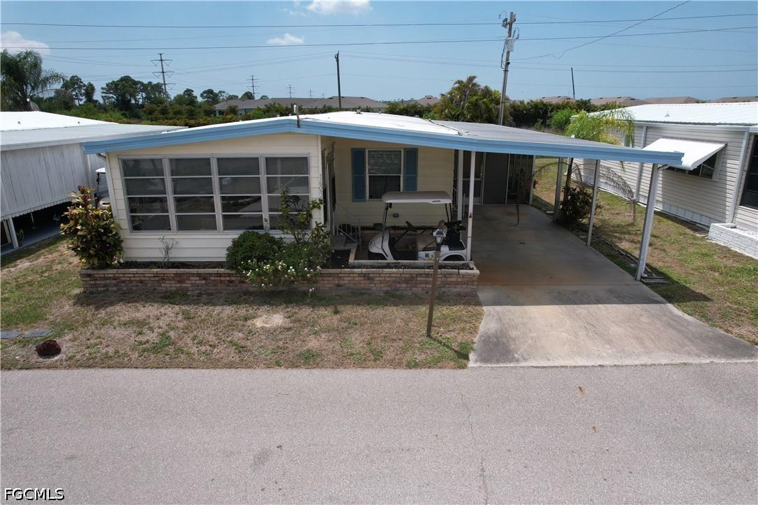 16037 Citron Way, North Fort Myers, FL 33903