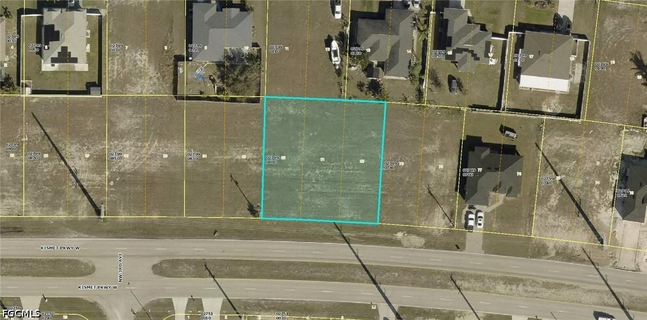 217 Kismet Pkwy., Cape Coral, FL 33993