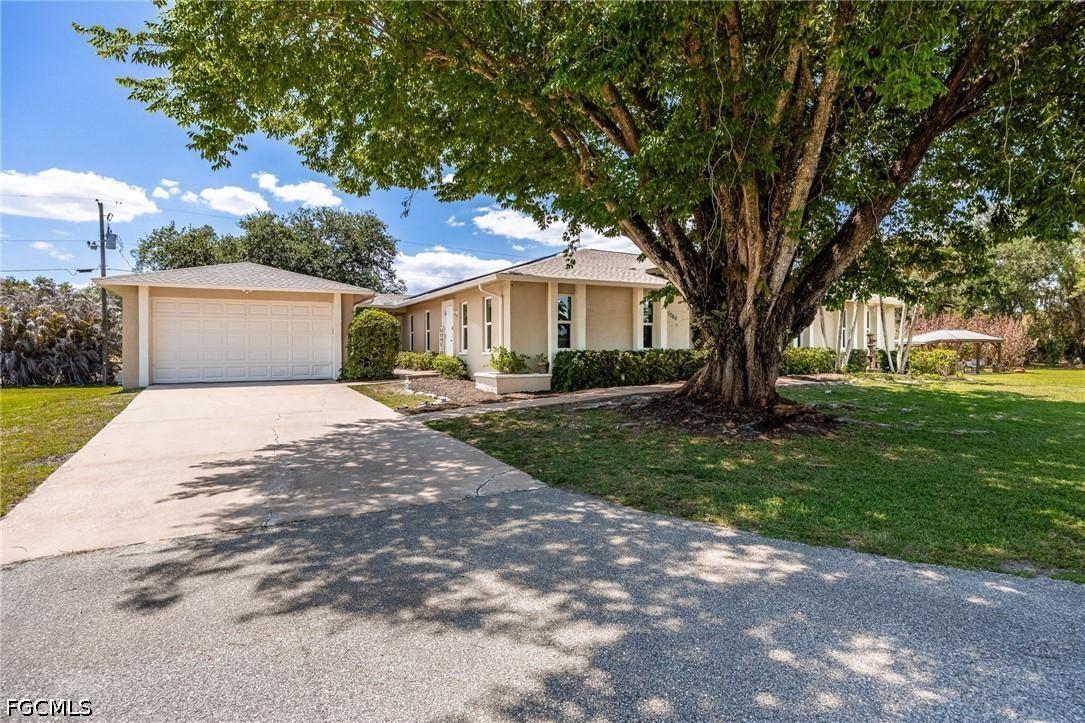 5060 Melaluca Dr., Fort Myers, FL 33905