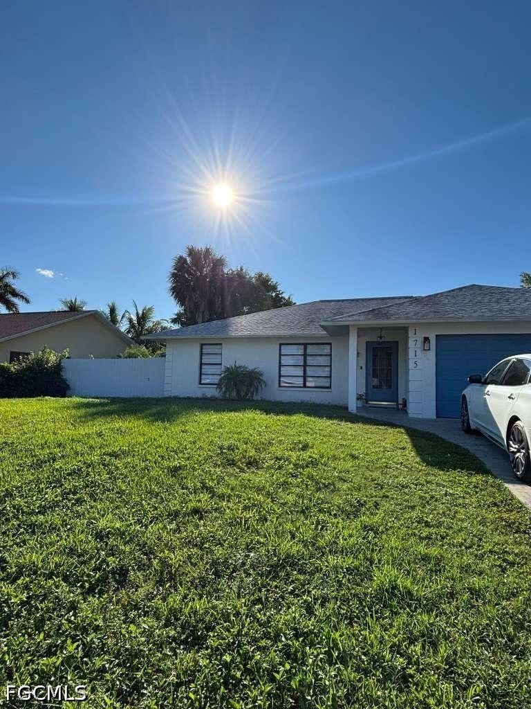 1715 50th Ter., Naples, FL 34116