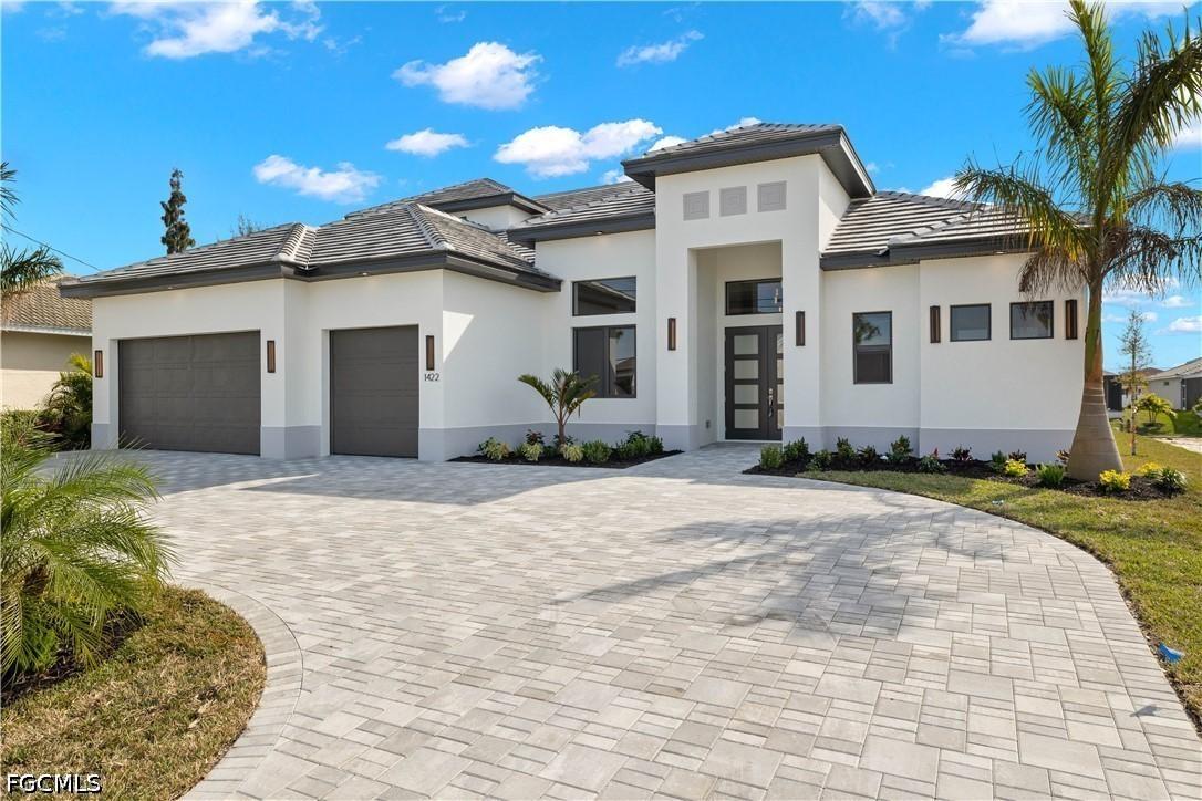 1422 Mohawk Pkwy., Cape Coral, FL 33914