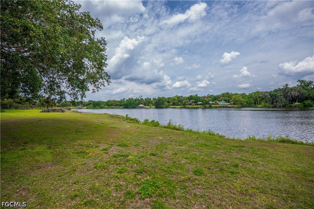 75 Ft Denaud Bridge Way, Labelle, FL 33935