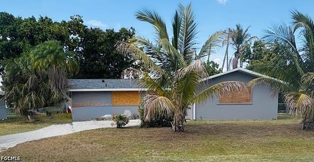 703 Monterey Ave., Cape Coral, FL 33904