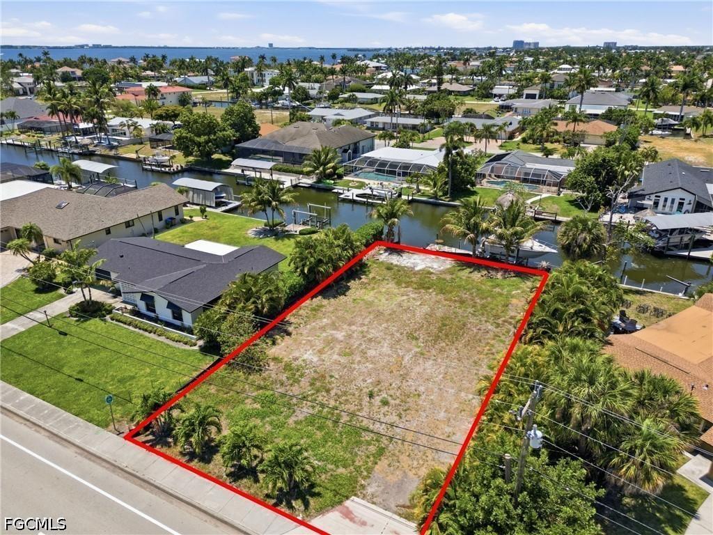 5606 Driftwood Pkwy., Cape Coral, FL 33904