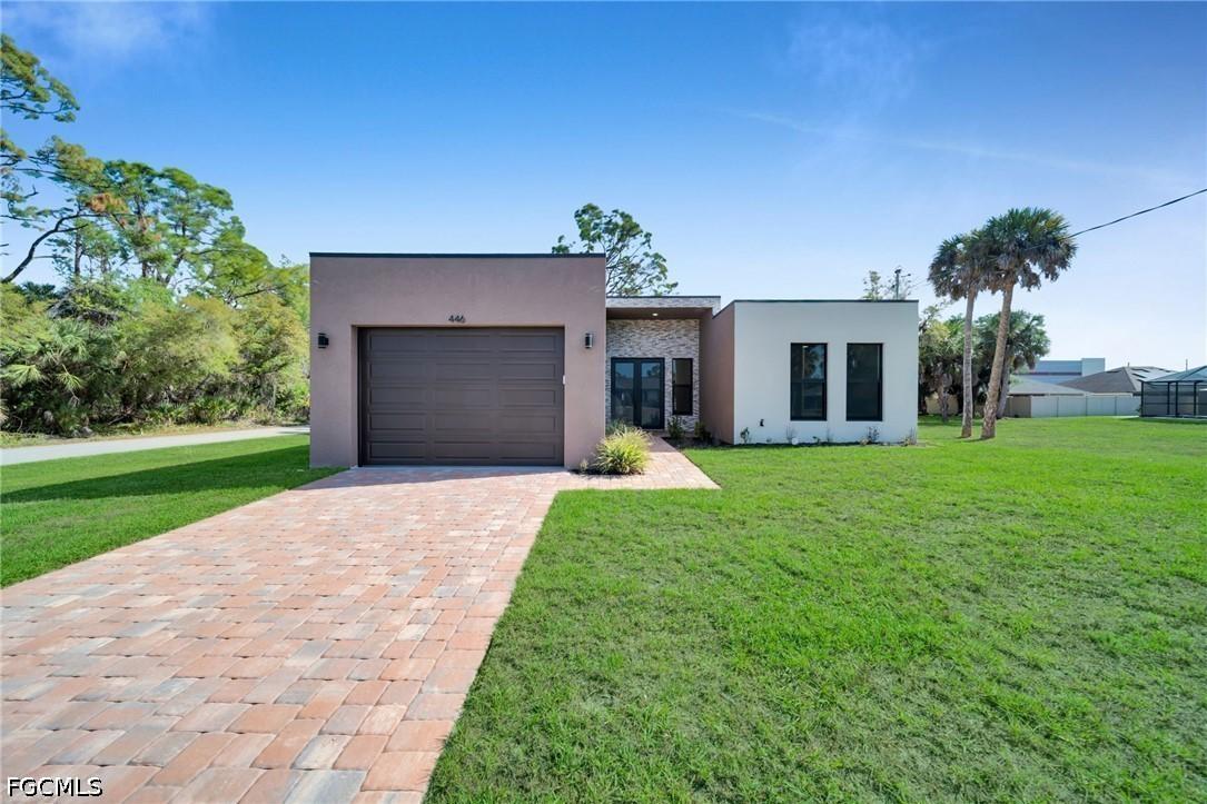 446 Skyland Ln., Port Charlotte, FL 33953