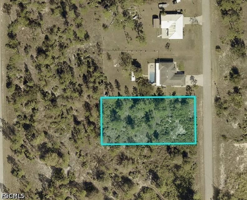 1117 Hamilton Ave., Lehigh Acres, FL 33972