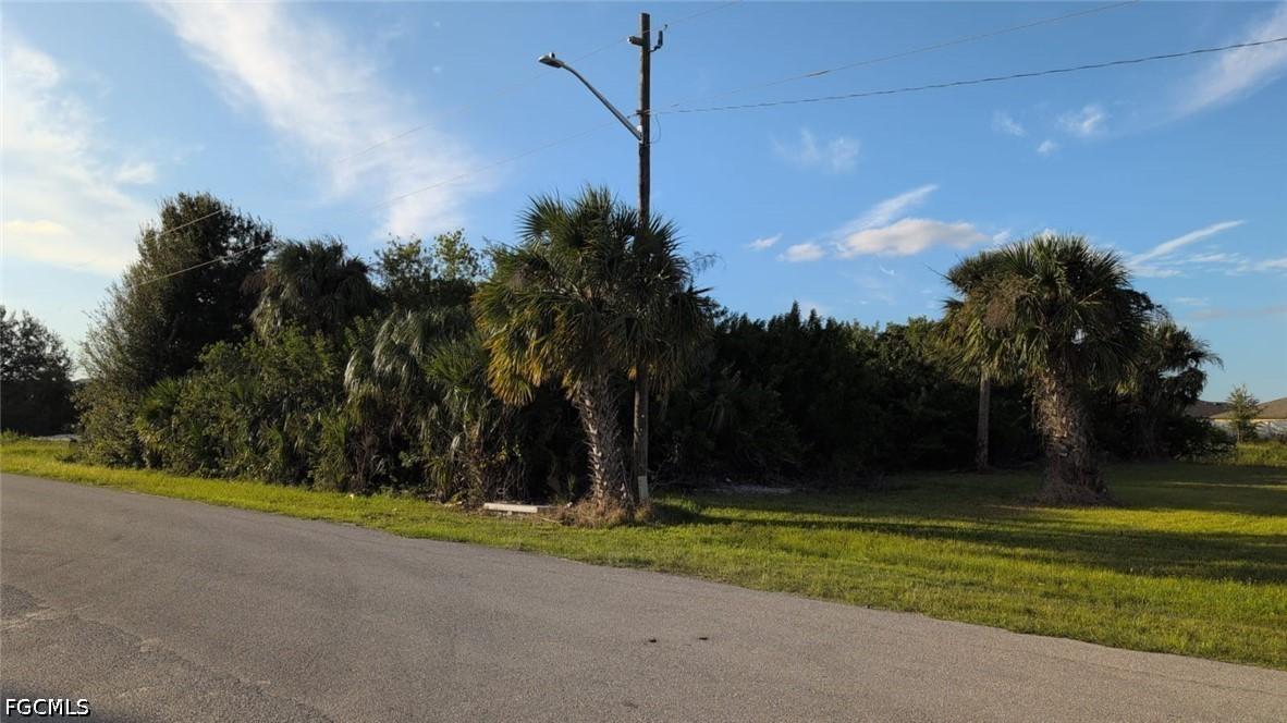 3800 Hyde Park Dr., Fort Myers, FL 33905