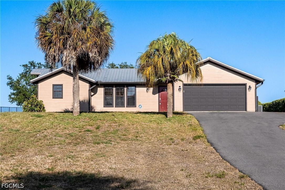 550 Caloosa Estates Dr., Labelle, FL 33935