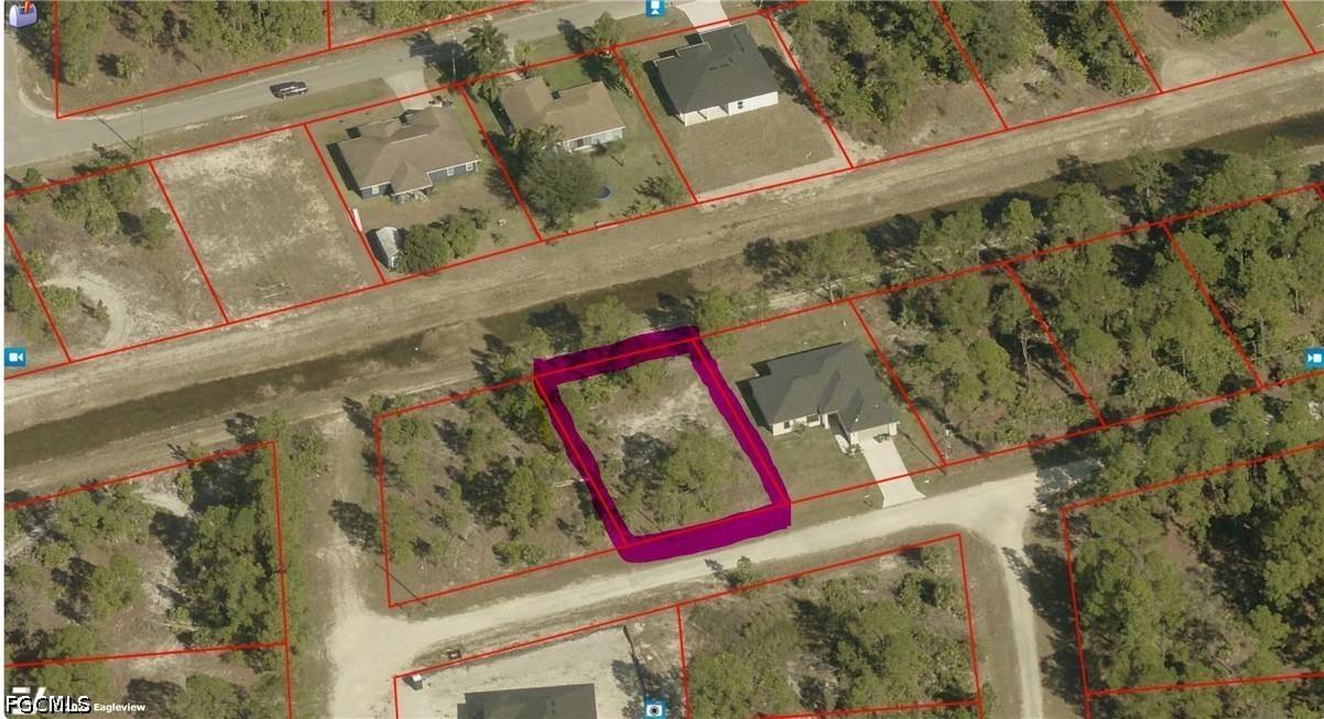 2812 Helen Pl., Lehigh Acres, FL 33971