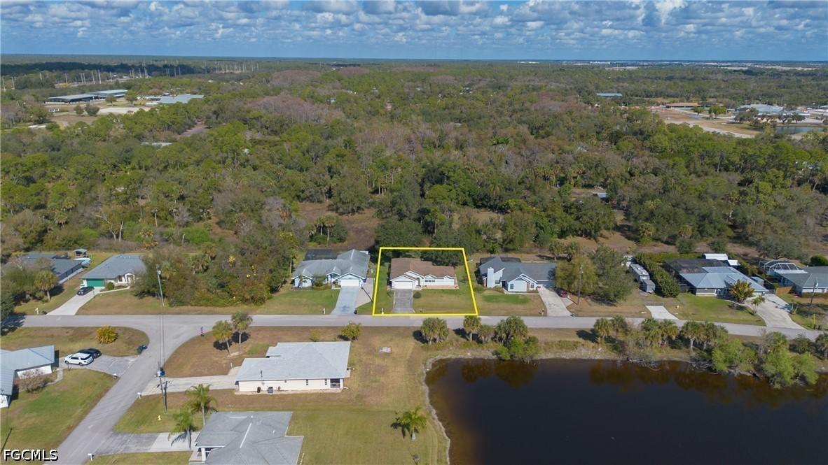 11407 Rabun Gap Dr., North Fort Myers, FL 33917
