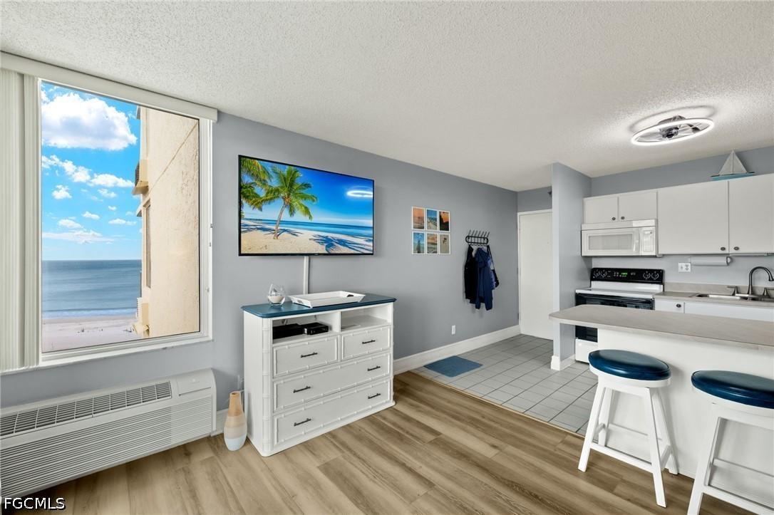 7330 Estero Blvd. #401, Fort Myers Beach, FL 33931