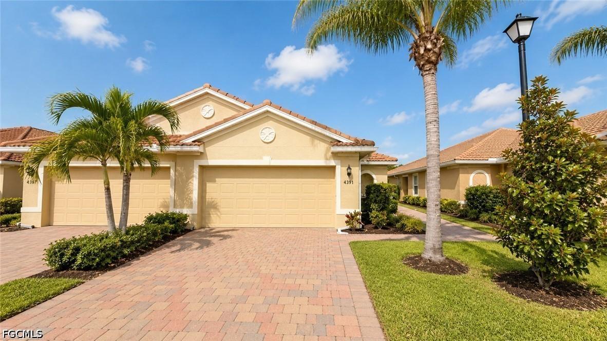 4391 Dutchess Park Rd., Fort Myers, FL 33916