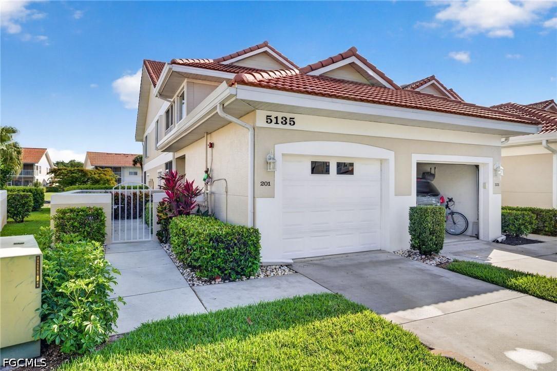 5135 Cobble Creek Ct. #201, Naples, FL 34110