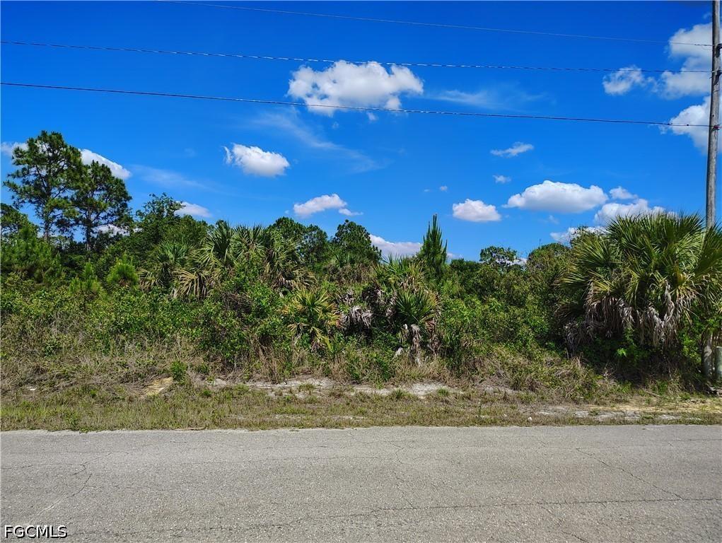 606 Monroe Ave., Lehigh Acres, FL 33972
