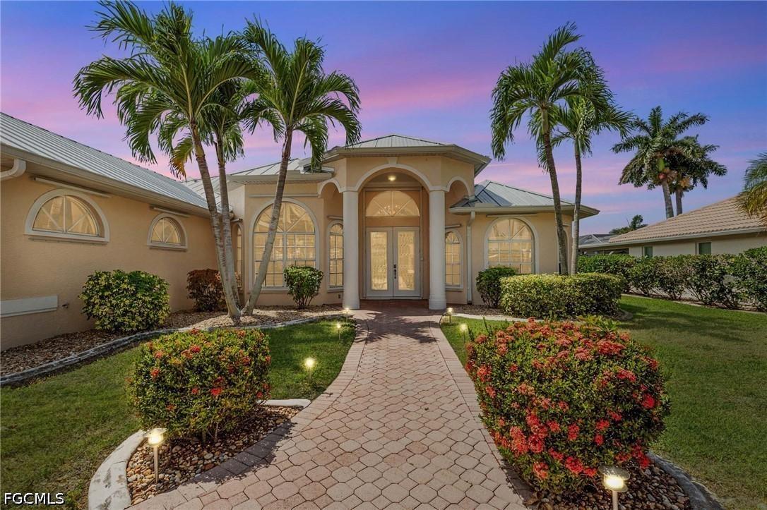 2008 Palaco Grande Pkwy., Cape Coral, FL 33904