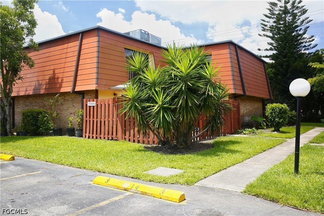 1514 Park Meadows Dr. #3, Fort Myers, FL 33907