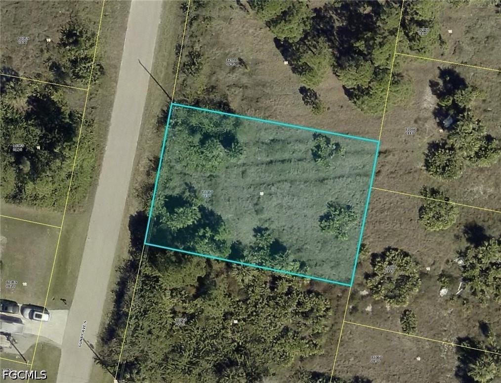 1091 Gunby Ave., Lehigh Acres, FL 33974