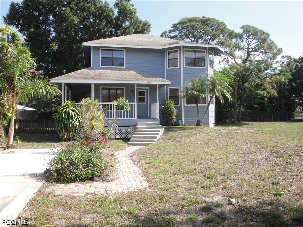 279 Hubbard Ave., North Fort Myers, FL 33917