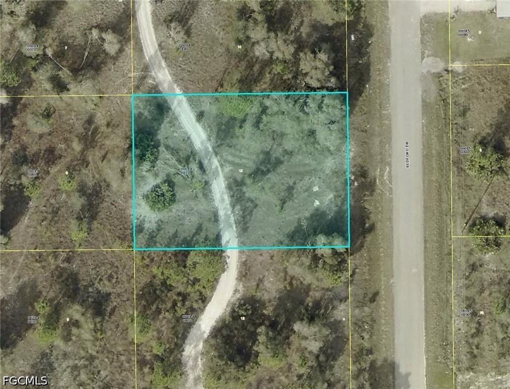 784 Bedford Dr., Lehigh Acres, FL 33974