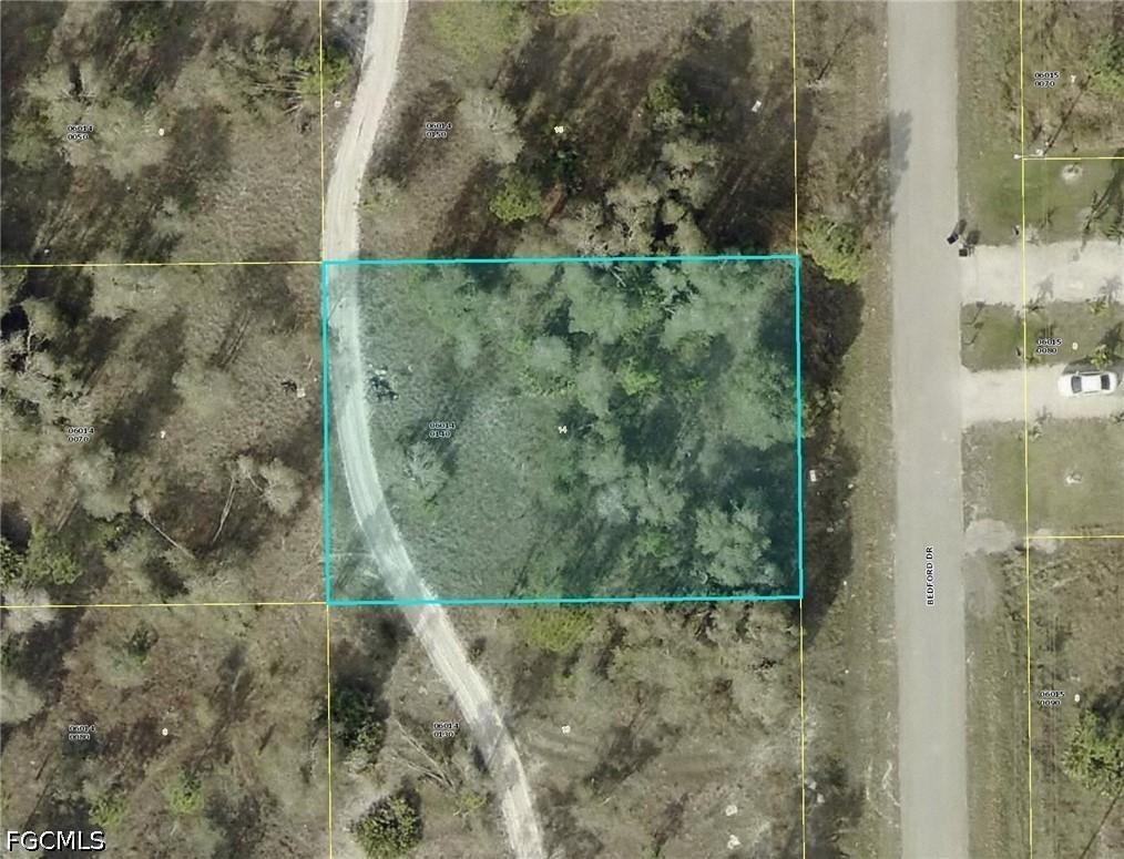 782 Bedford Dr., Lehigh Acres, FL 33974