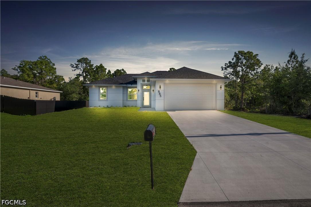 885 Barcia St., Lehigh Acres, FL 33974