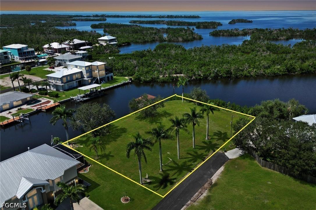 24153 Henry Morgan Blvd., Punta Gorda, FL 33955