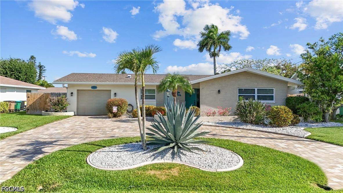 4116 Country Club Blvd., Cape Coral, FL 33904