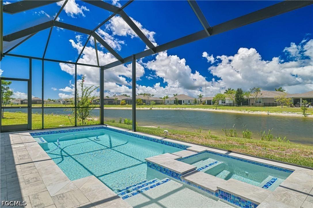 18237 Everson Miles Cir., North Fort Myers, FL 33917