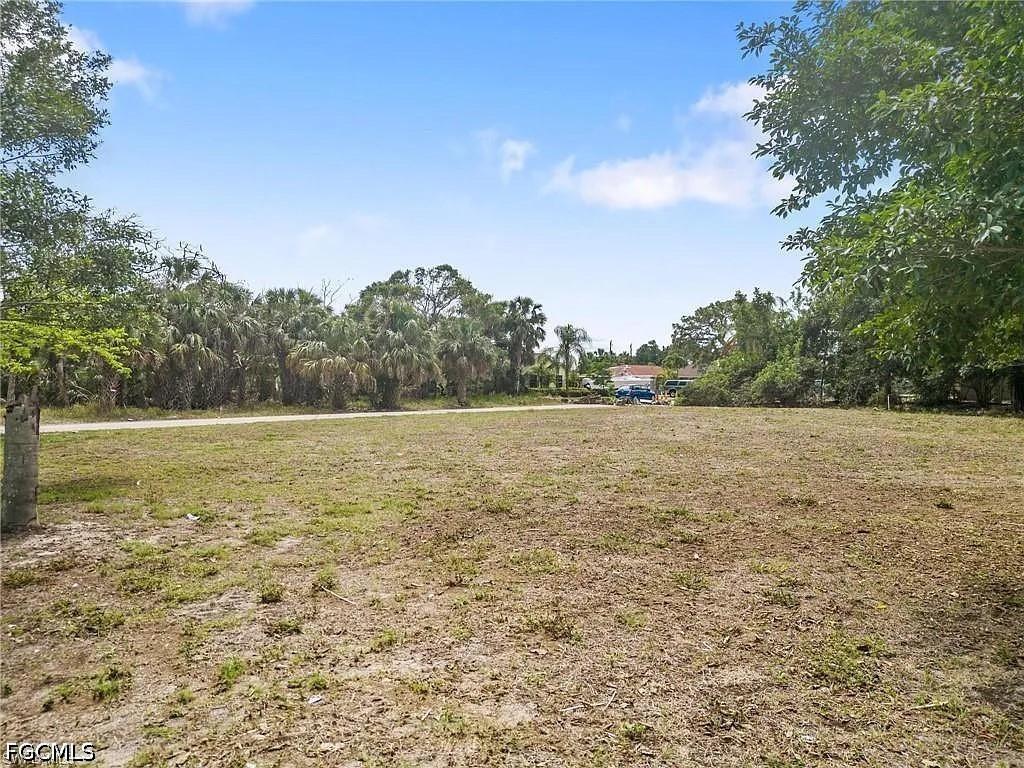 27820 Lime St., Bonita Springs, FL 34135