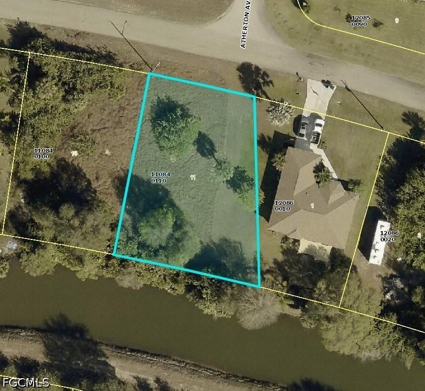 5201 Brookfield St., Lehigh Acres, FL 33971