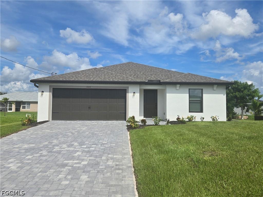 2216 NW 2nd Pl., Cape Coral, FL 33993