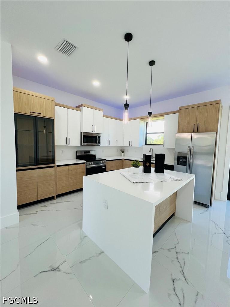 1131 Fogia St., Lehigh Acres, FL 33974