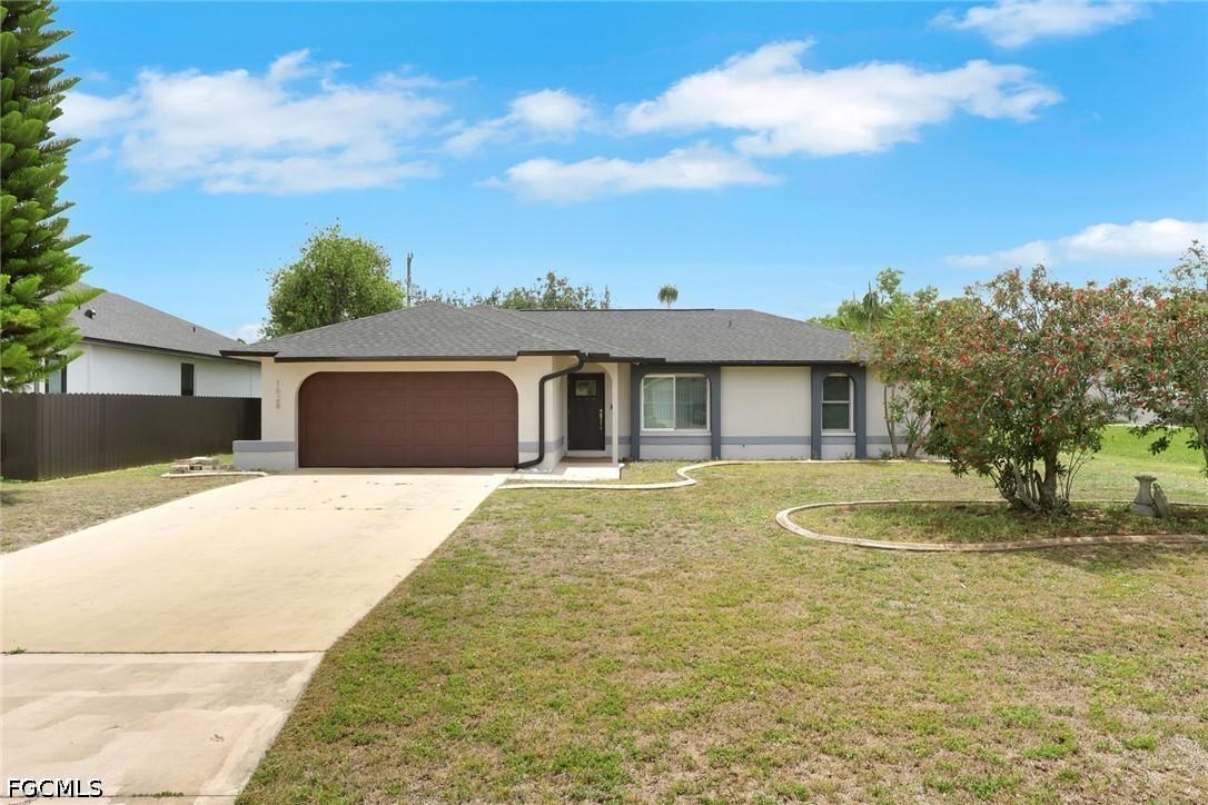 1628 SW 12th Ln., Cape Coral, FL 33991