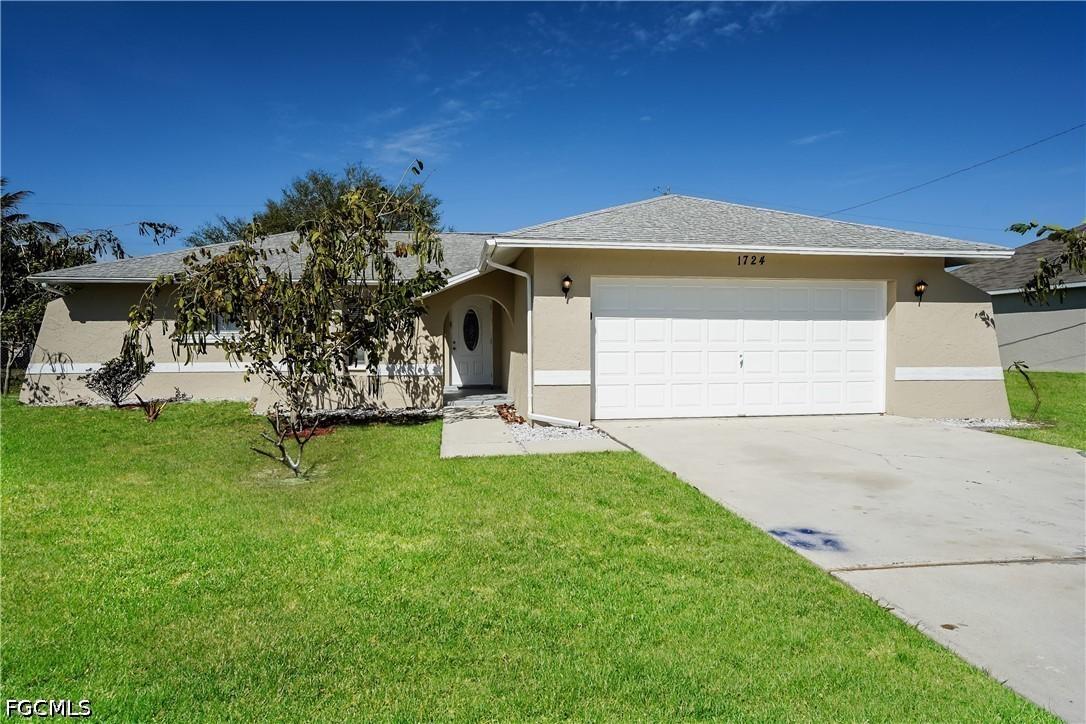 1724 SW 2nd Pl., Cape Coral, FL 33991