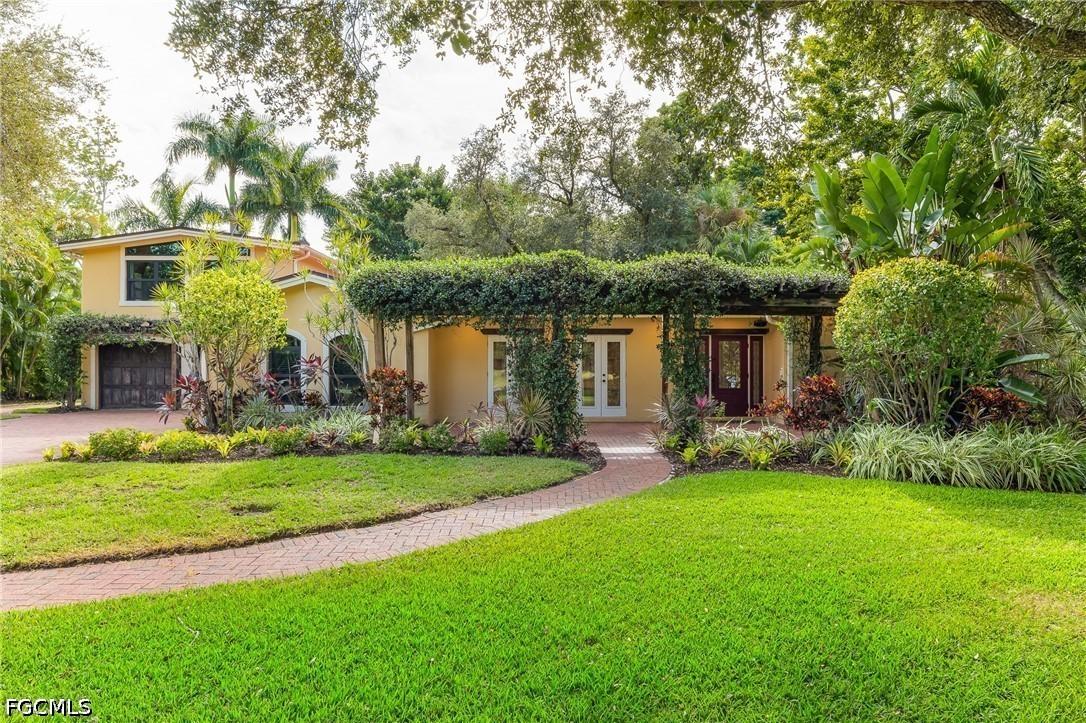 1250 Florida Ave., Fort Myers, FL 33901
