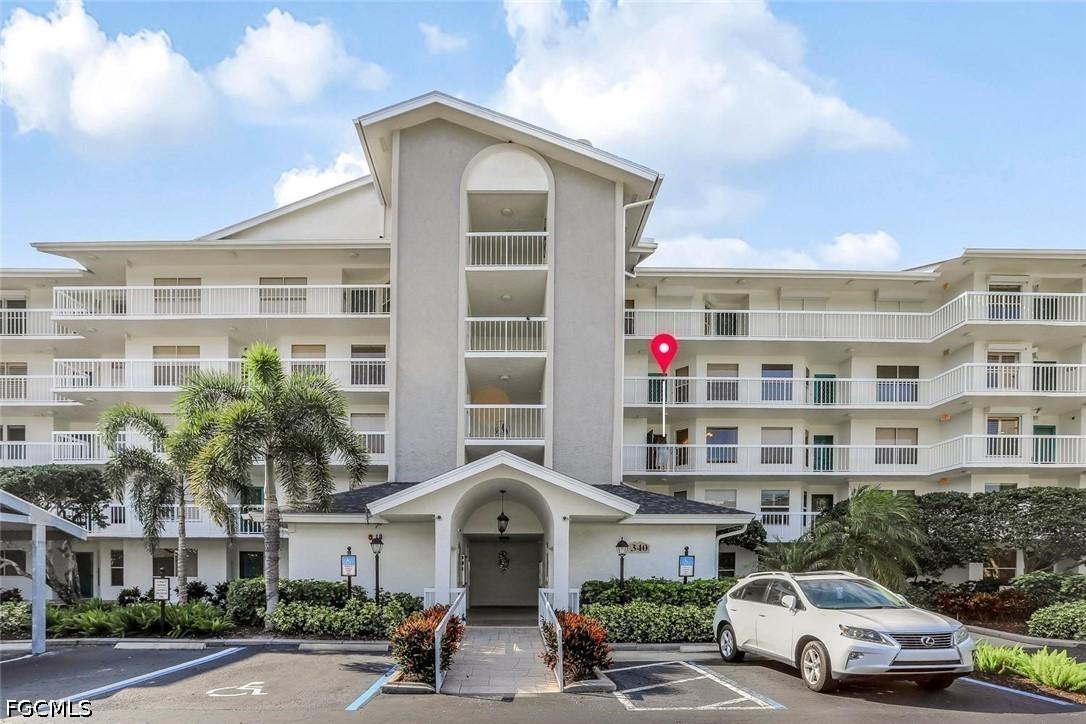 340 Horse Creek Dr. #305, Naples, FL 34110