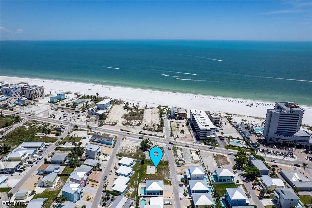 126 Delmar Ave., Fort Myers Beach, FL 33931