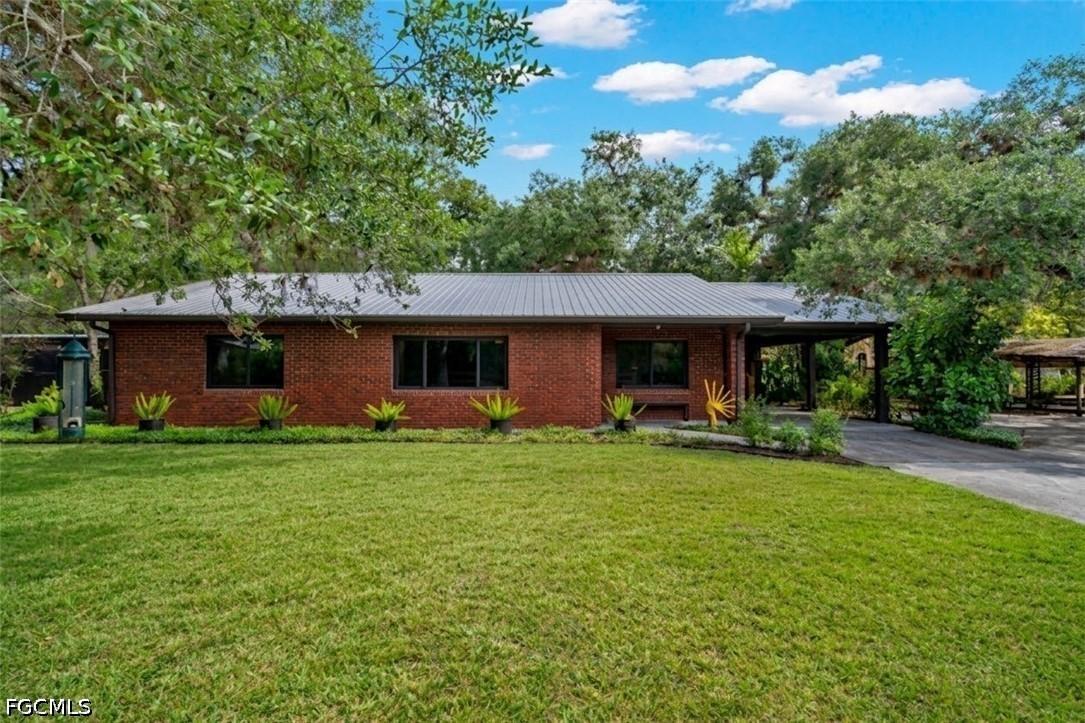 412 Fraser Ave., Labelle, FL 33935