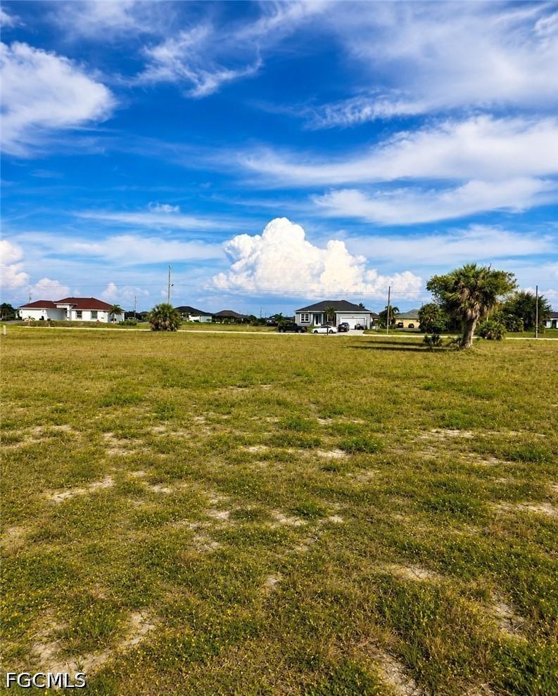 3827 NW 44th Ave., Cape Coral, FL 33993