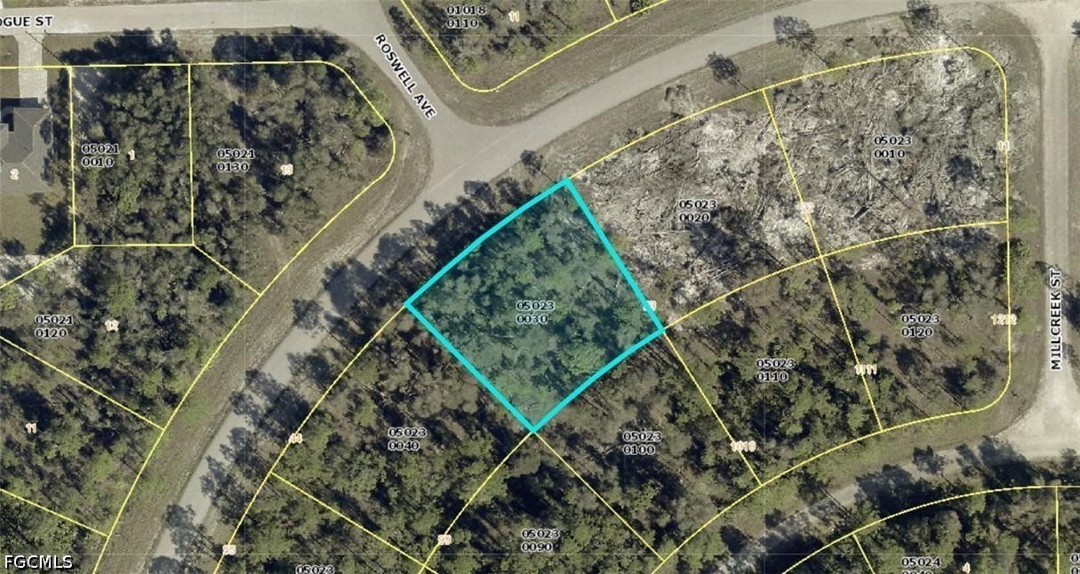 512/514 S Nimitz Blvd., Lehigh Acres, FL 33974