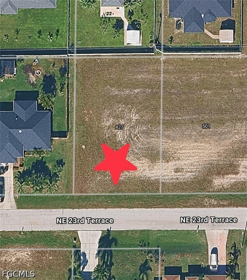 427 NE 23rd Ter., Cape Coral, FL 33909